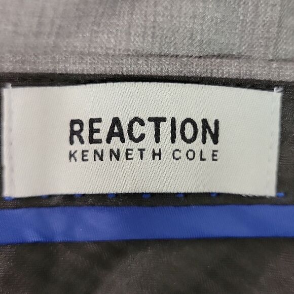 Kenneth Cole. Reation. Size 40. Classic Gray. EUC - Picture 6 of 8
